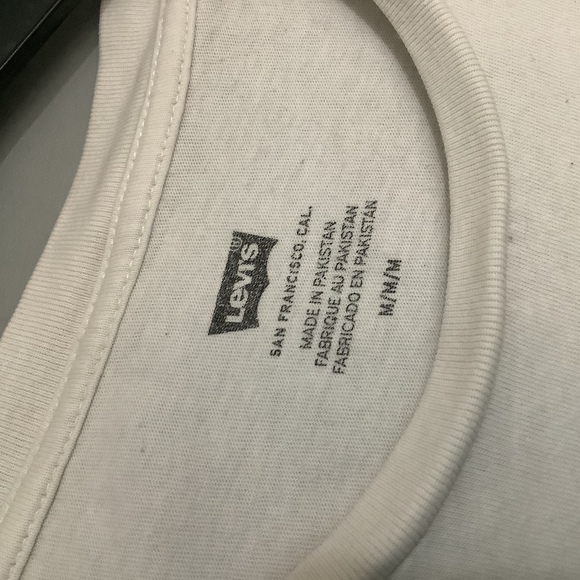 Levi’s Crew Neck T Shirt - Size M - White - Spellout - Classic - P2P 20” - Picture 8 of 8